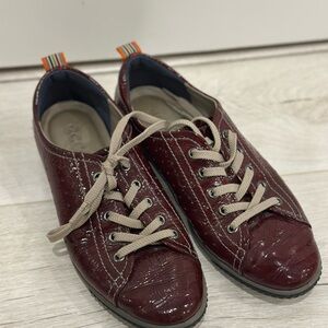 Ecco Dark Red Lace-Up Sneakers